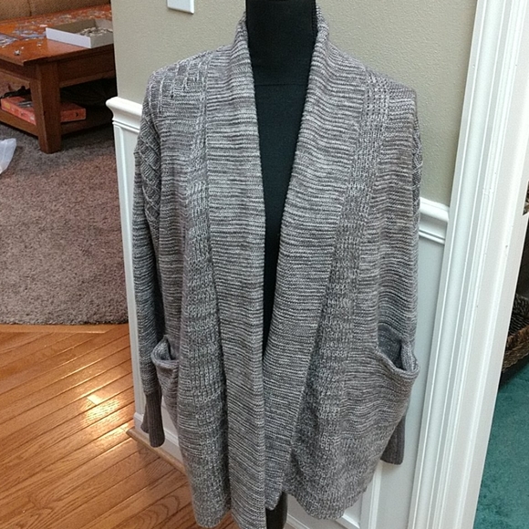 Simply Vera cardigan, small - Picture 4 of 10